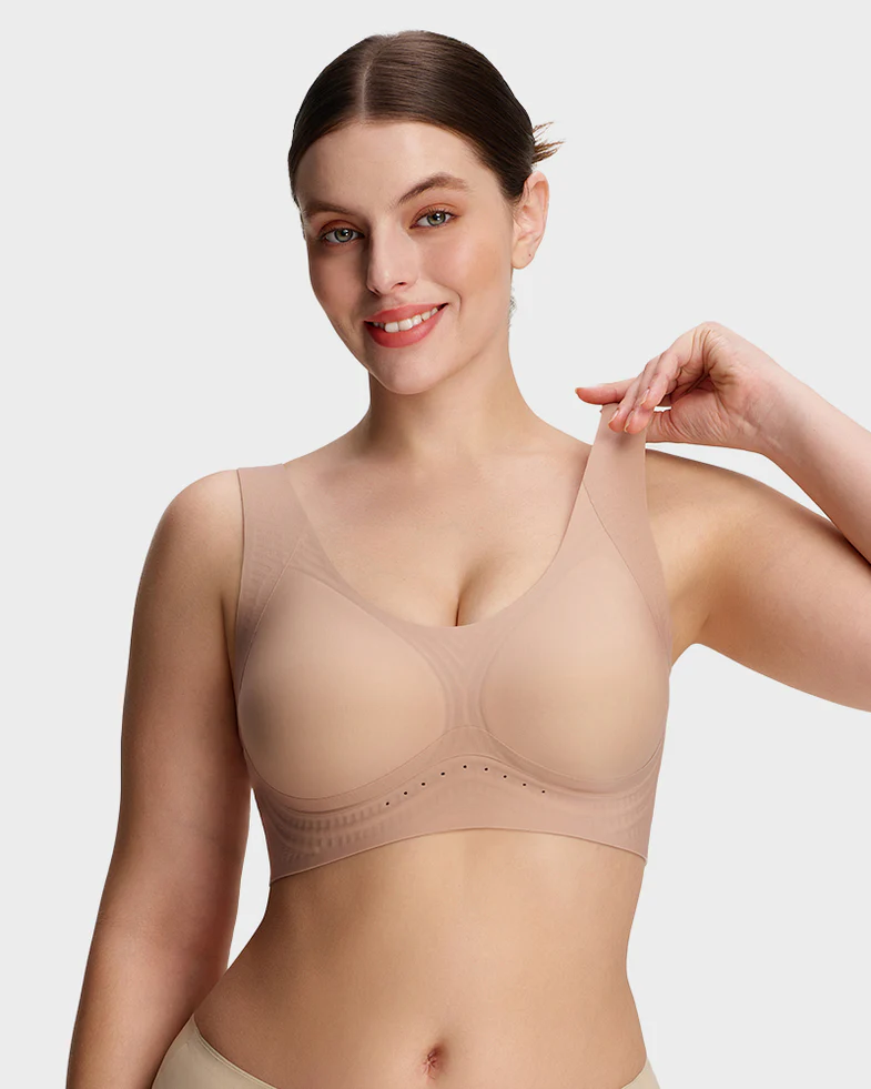 Celebrate Your Curves in Comfort